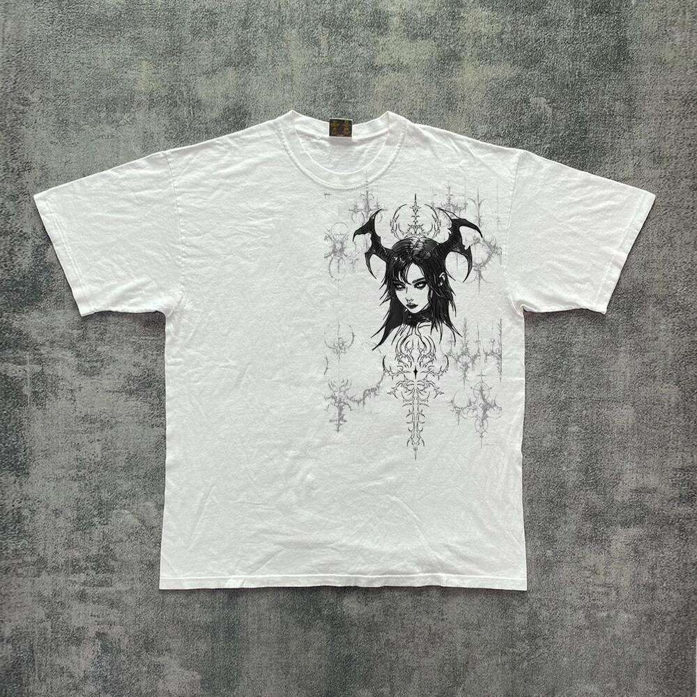 Inspiration: Popular, Basic, Short sleeved T-shirt, Neutral, Vintage, Nostalgic, College Style, Ins