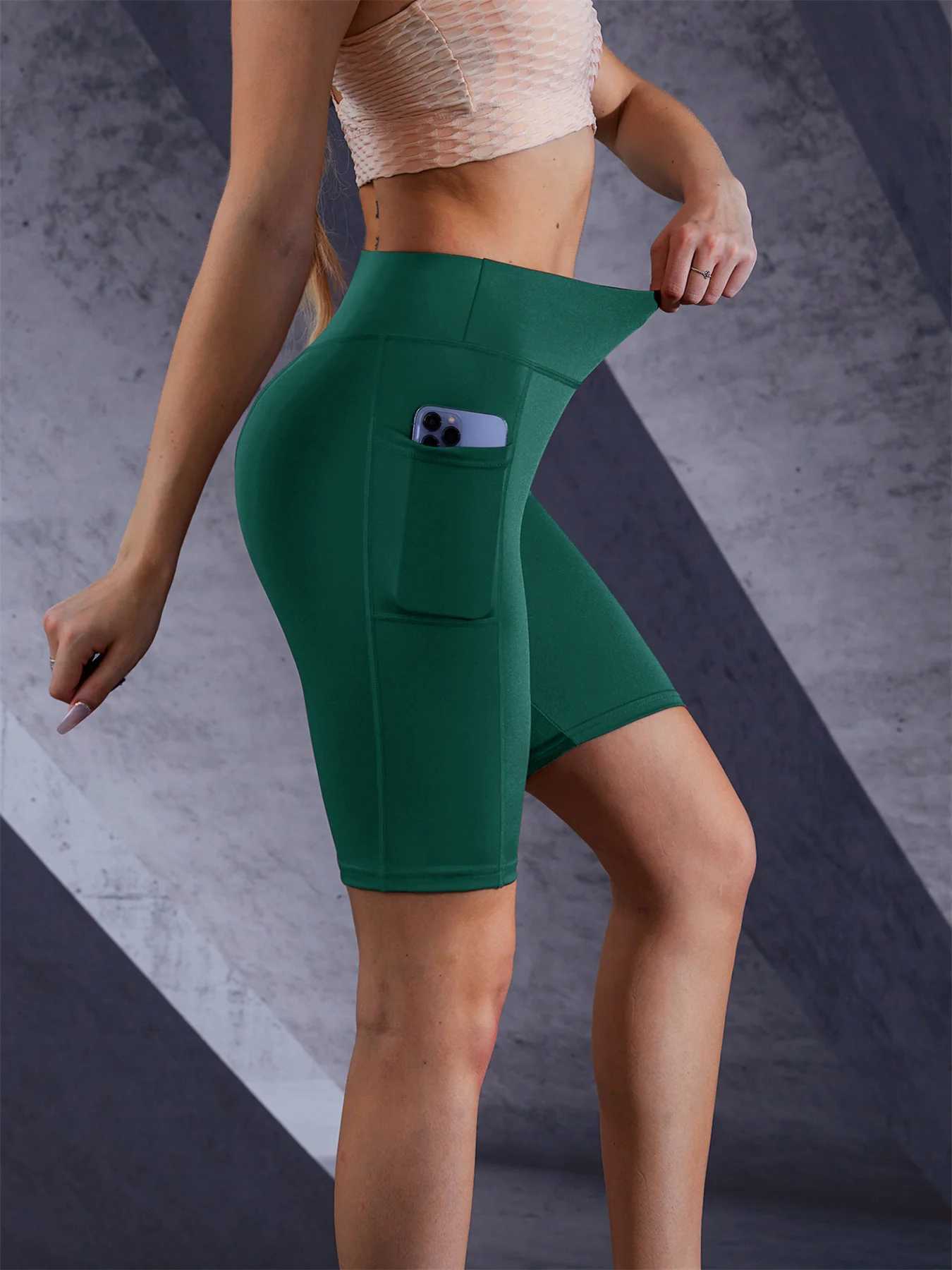 Women Solid Color Yoga Shorts Jogging Running Cycling Fitness Sportswear High-waist with Side Pockets Sporty ShortsXJ250111
