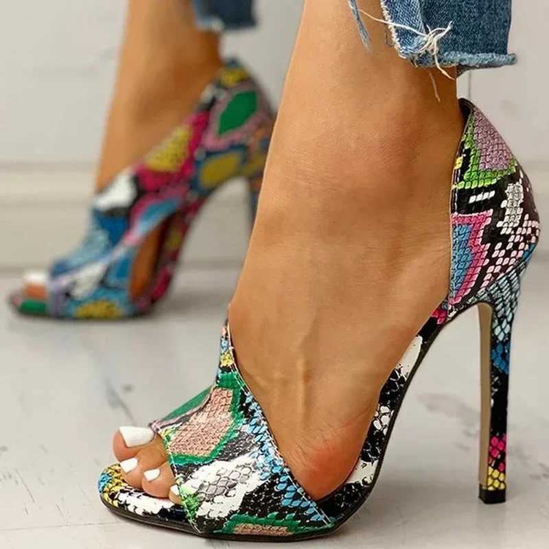 New Arrival Womens pump new shoes sexy high womens party fine high heels and extenders womens silver wedding snake print high heels Zapatos hot T25011