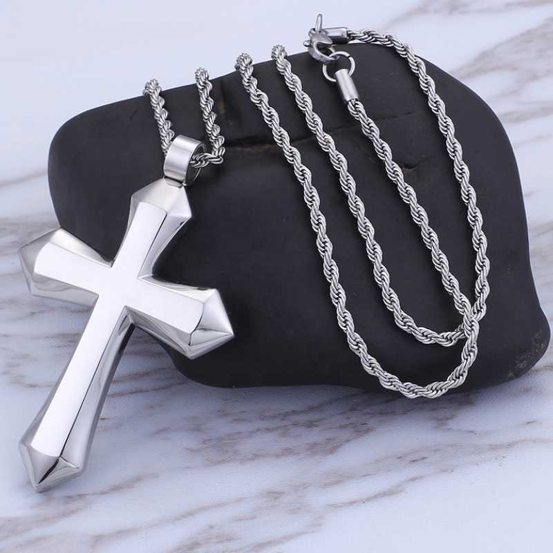 Cast 3D Thick Cross Pendant 316 Stainless Steel Jewelry Necklace Electroplated 18k Gold High Grade Retro Hip Hop Necklace Men