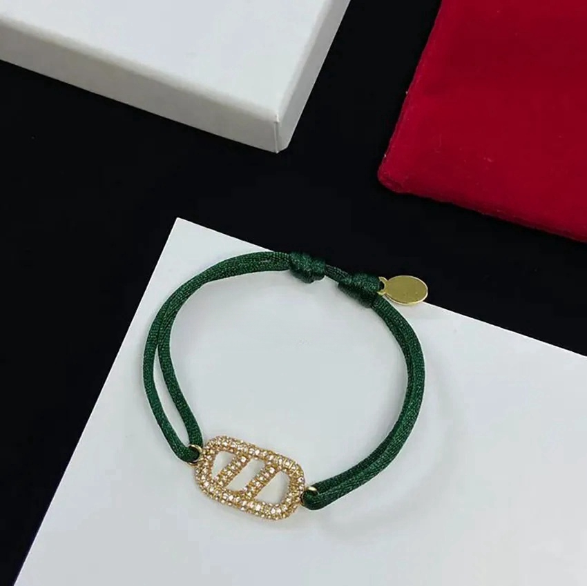 Chic Women's Trinke… - image