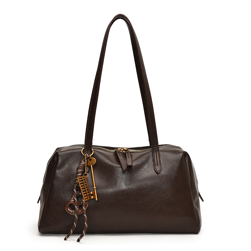 2025 Designer 2025 style 3 new free shipping designer Shoulder Bags for women outdoor casual Tassel packet black brown red Artwork vintage