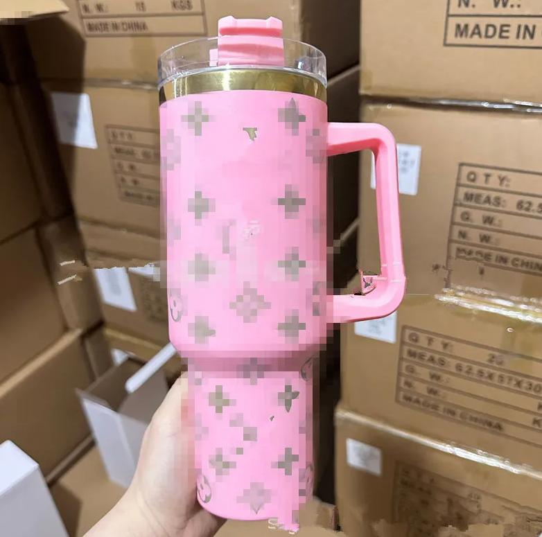 US Stock Designer 40oz Cup Tumbler With Handle Straw 304 Stainless Steel Car Cups With Lid Box Pre Sale For Christmas Gift Box 0111