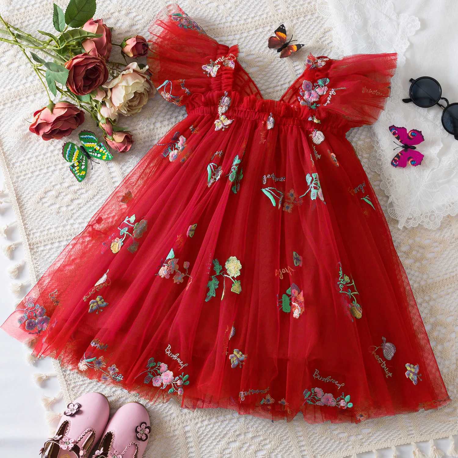 Childrens Christmas clothing baby girl chiffon dress no ruffles embroidered floral pattern princess birthday dress W250111