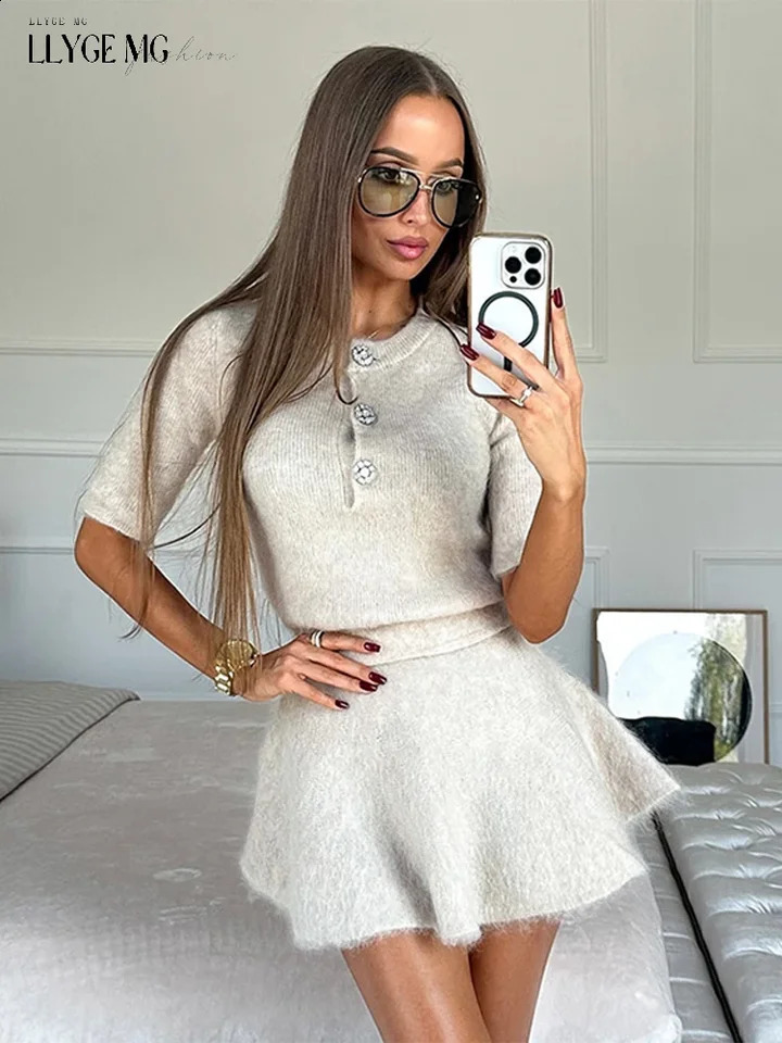 Womens Two Pieces Set Knitwear Summer Short Sleeve Knitted Pullovers A-line Mini Skirt Sets Woman O-neck Buttons Suits Solid 250109