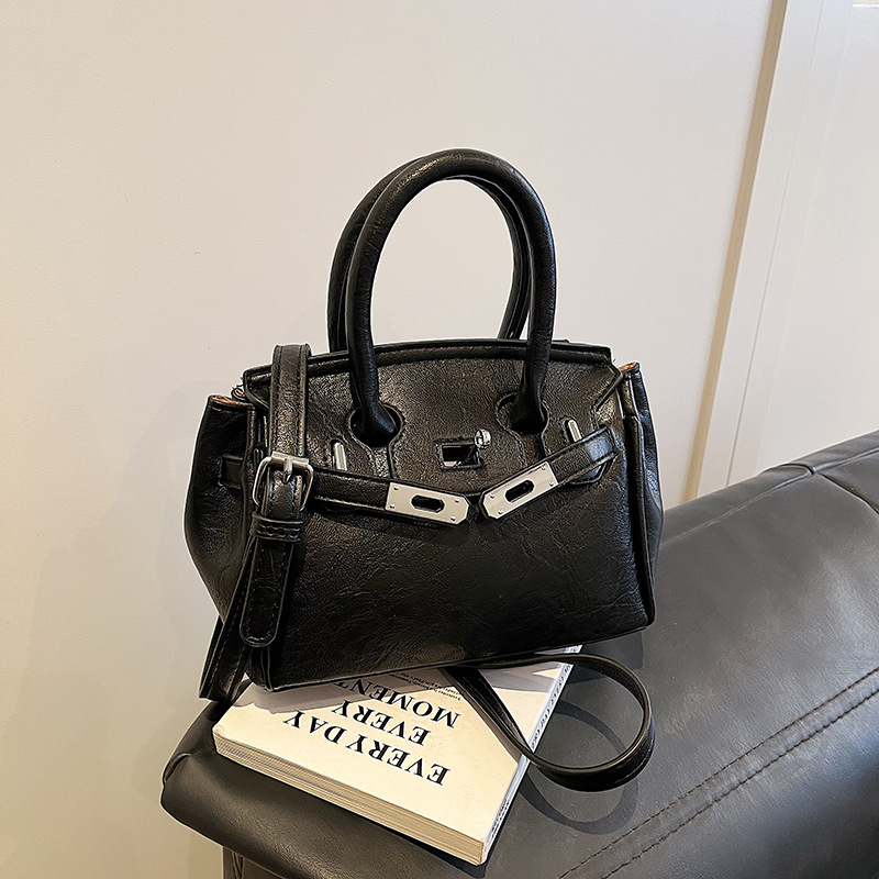 Ladies' Shoulder Bag New Fashion High-end Niche Design Retro Handheld Bag Triple Black Brown Coffee Free shipping