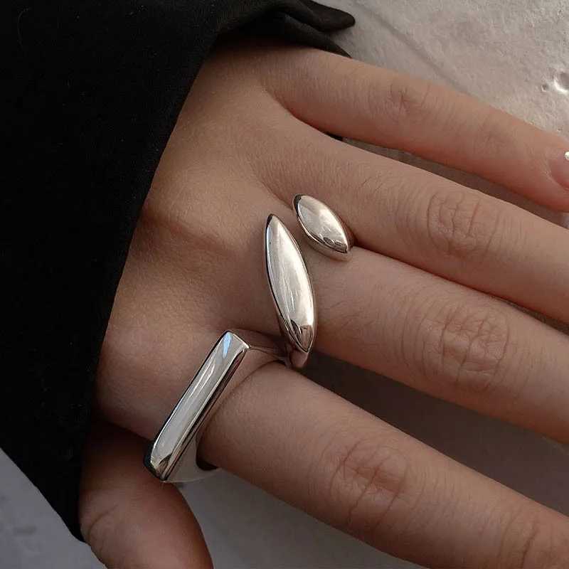 Geometric Irregular Liquid Lava Droplet Shape Female Open Ring Vintage Silver Metal Ring Personalized Jewelry W250111