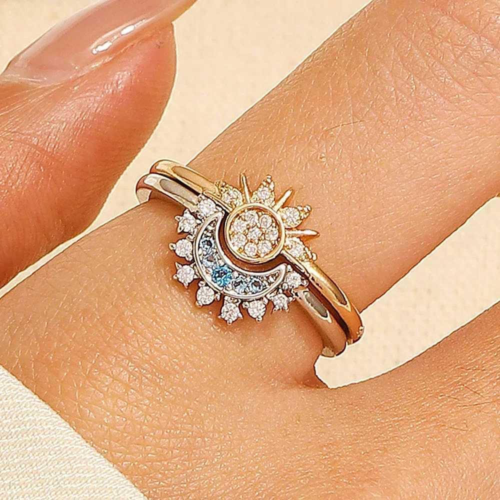 Moon and Star Ring Set Luxury Crystal Rhinestone Two in One Couple Bff Friendship Ring Jewelry for Girlfriends sistersXJ250412