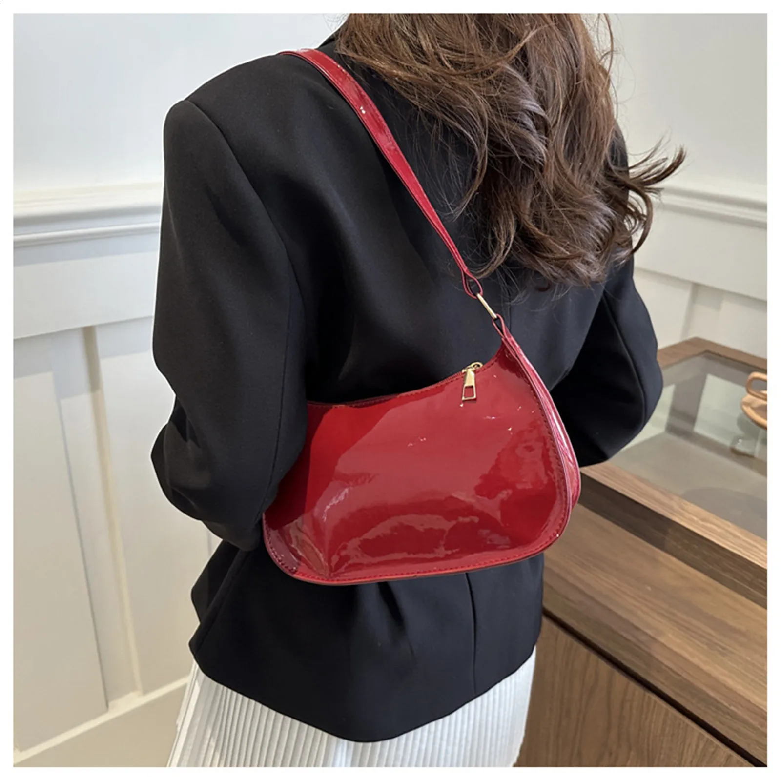 Patent Leather Glossy Shoulder Bag Retro Solid Color Womens Handbags Casual Underarm Bag Fashion Simple Hobo Bag 250106