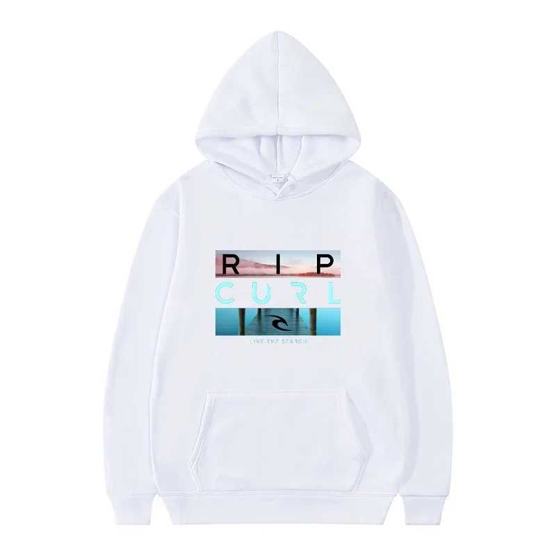 High quality comfortable and warm top for autumn and winter hot selling mens hoodies mens casual and fashionable sweaters W250110