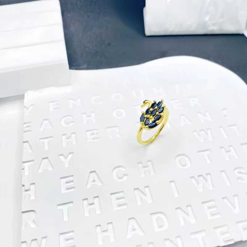 All Diamond Swan Wedding Ring with Adjustable Style Simple Jewelry Ring Couple Ring W250111