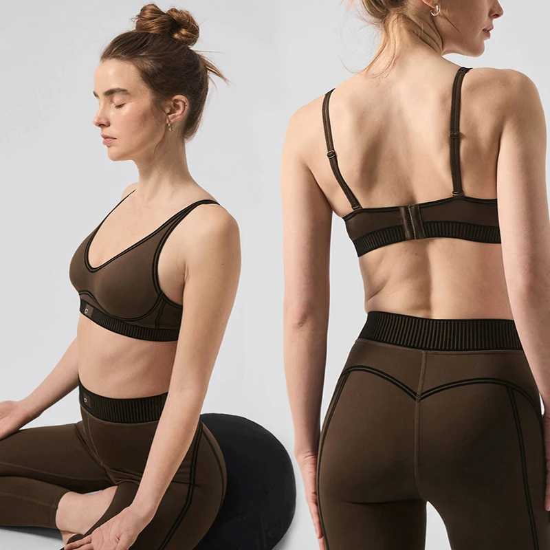 Set 7/8 LINE UP LEGING BRA with Pads Womens Sexy Clothes High Waist Tight Pilates Sportswear bet X250110
