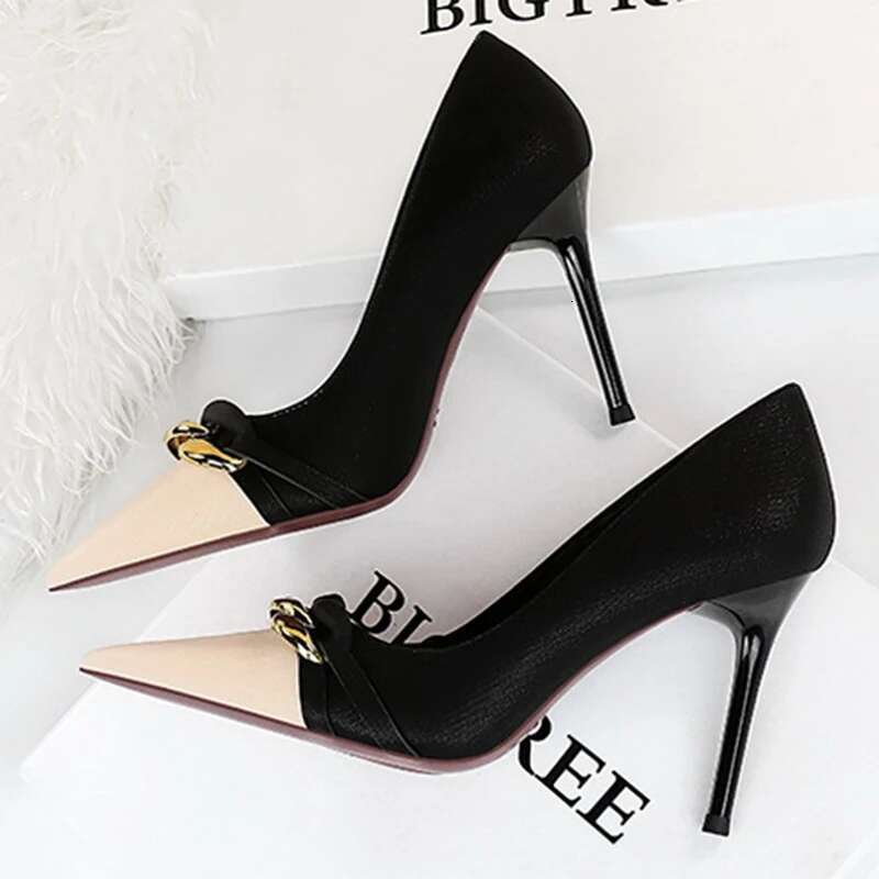 Banquet High Slim Heels, Light Cut, Shoes, Single Shoes Color Blocked, Pointed Metal Chain Decoration, Women's