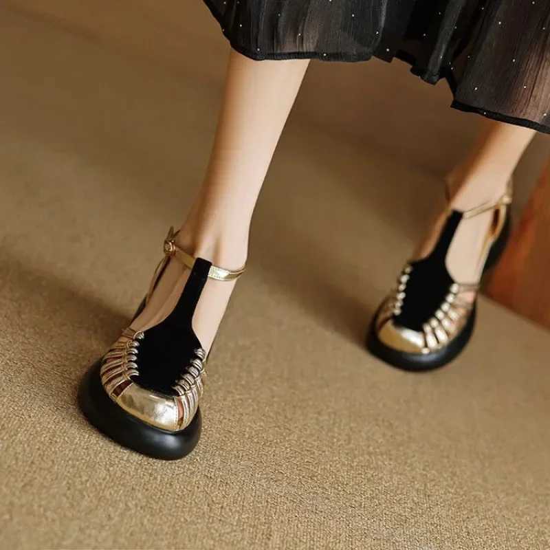 New Arrival New Summer Trend for Womens Shoes Comfortable Low Heel Shoes Treasure Head Casual One Line Buckle Fashionable Roman Sandals T250110