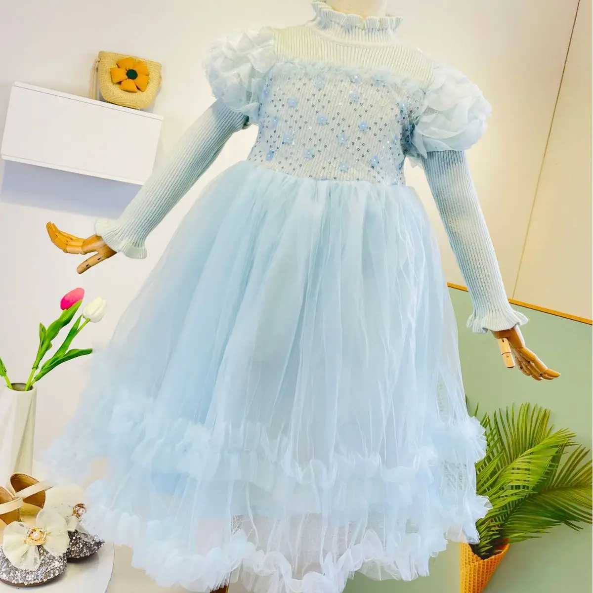 Spring and autumn childrens puff dress with patchwork lace collar and cuffs childrens girls frog sequins breathable mesh baby girls princess dress W25