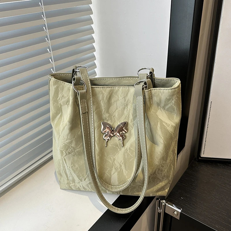 Trendy PU Leather zipper Shoulder Bag With Butterfly Detail Large Capacity Handbag Zippered Solid Color Underarm Bag For Women 250106