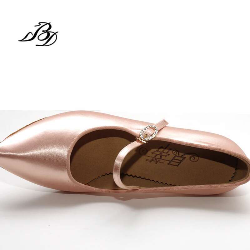 Sneakers Dance Ballroom Latin Shoes Women BD 137 Modern Shoe High Quality Cost Performance 100% Positive Product Heel Cove