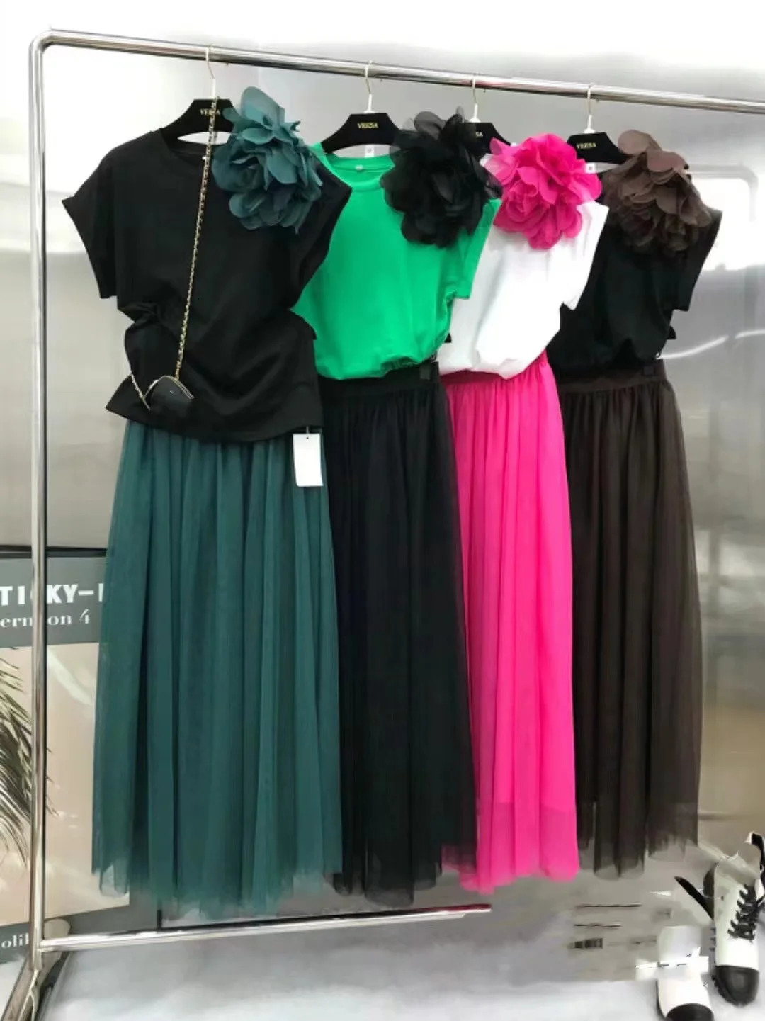 Summer Two piece Dress Set Womens Flower sewn Short sleeved Cotton TopElastic Waist Long Vacation Beach Dress 250109