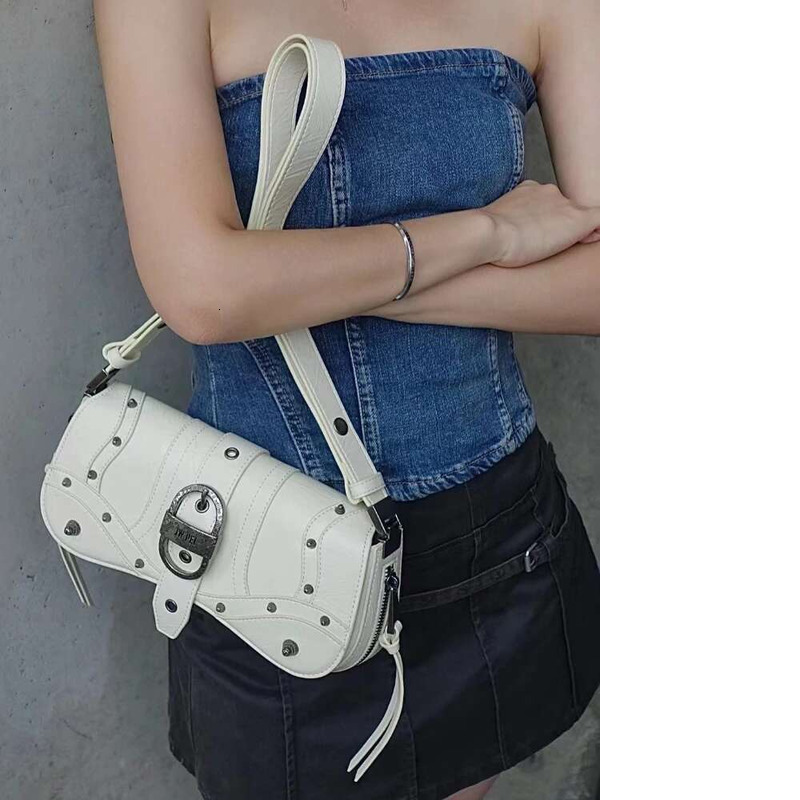 JW PEI High Quality Vintage Rivet Design Motorcycle Stylish Cool Girl Style Women's Fashion Shoulder Crossbody Bag
