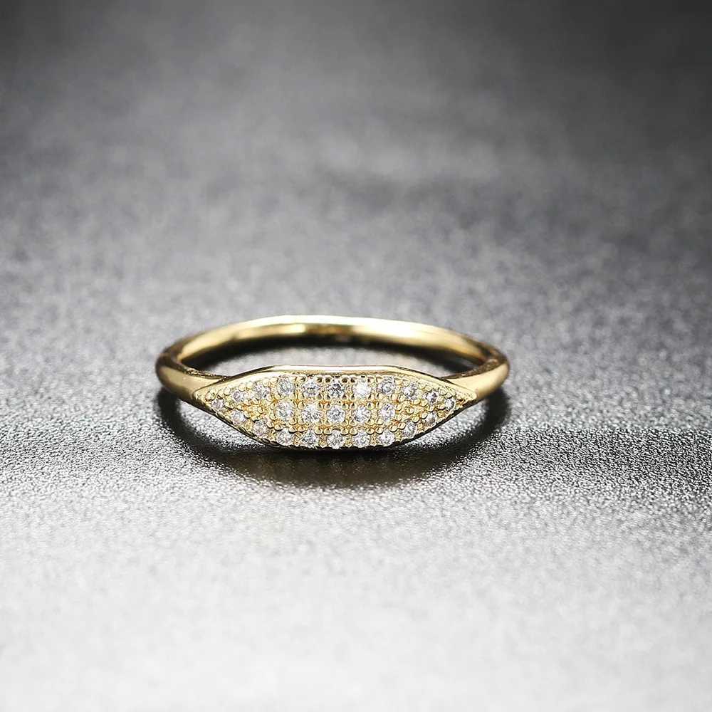 Shine Round Inlaid White Zircon Women Ring Silver and Gold Color Ring for Women Wedding Fashion Jewelry GiftsXJ250110