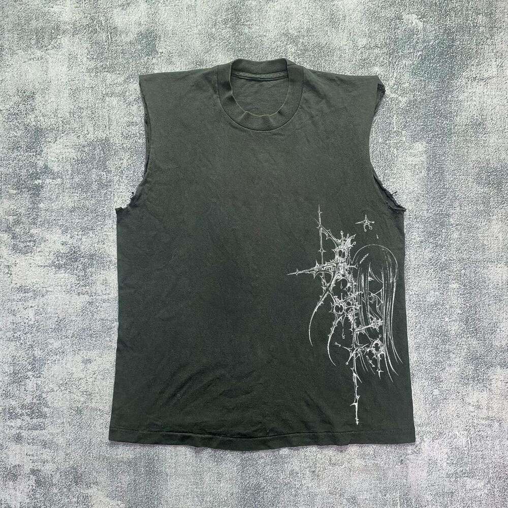 Inspiration: Water washed printed cut sleeves men's hip-hop loose and versatile top for high school students, American trend T