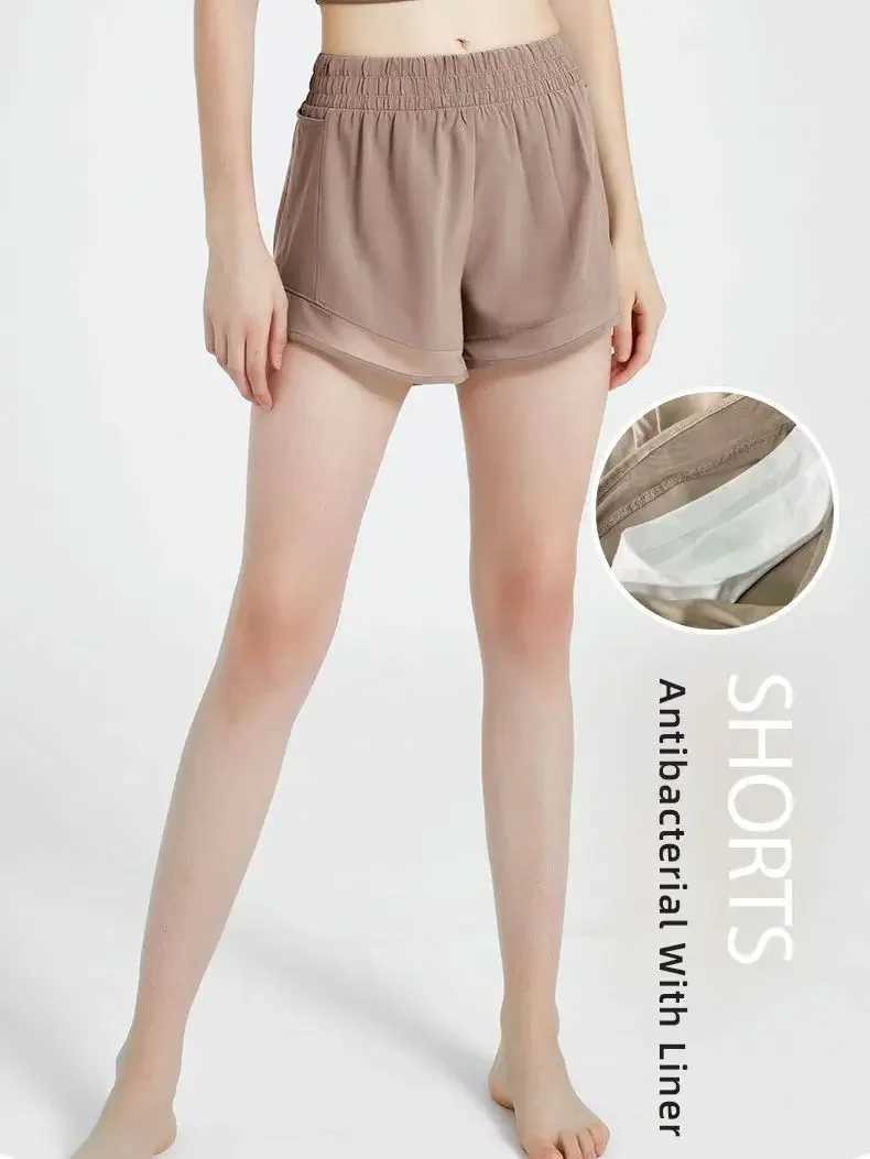 Anti-slip design Yoga Shorts Womens fitness elastic summer fast drying elastic waist casual running exercise gym shortsXJ250111