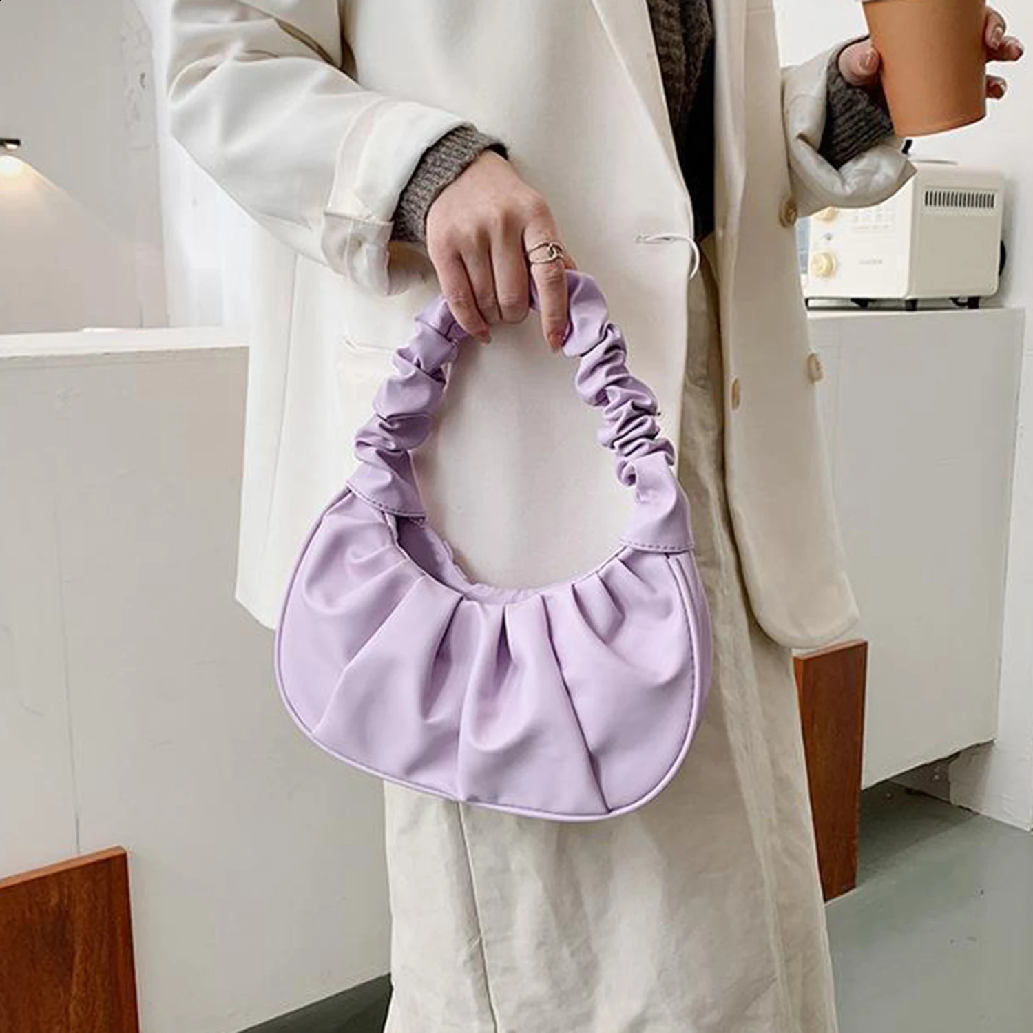 1 PC Summer Pleated Handbags For Women PU Cloud Bags Armpit Bag Shopping Shoulder Bags Dumpling Handbag 250106