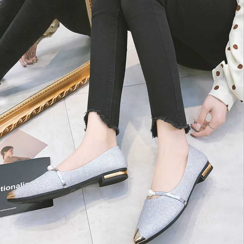 New Arrival New womens solid color suede flat shoes pearl fashion high-quality basic toe ballet dancer smooth womens shoes T250110