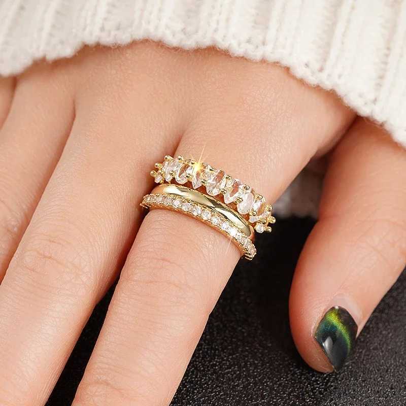 Huitan Luxury 3Pcs Rings Set Sparkling Shiny Cubic Zirconia Finger Accories for Engagement Wedding Opulent La Jewelry SetXJ250110