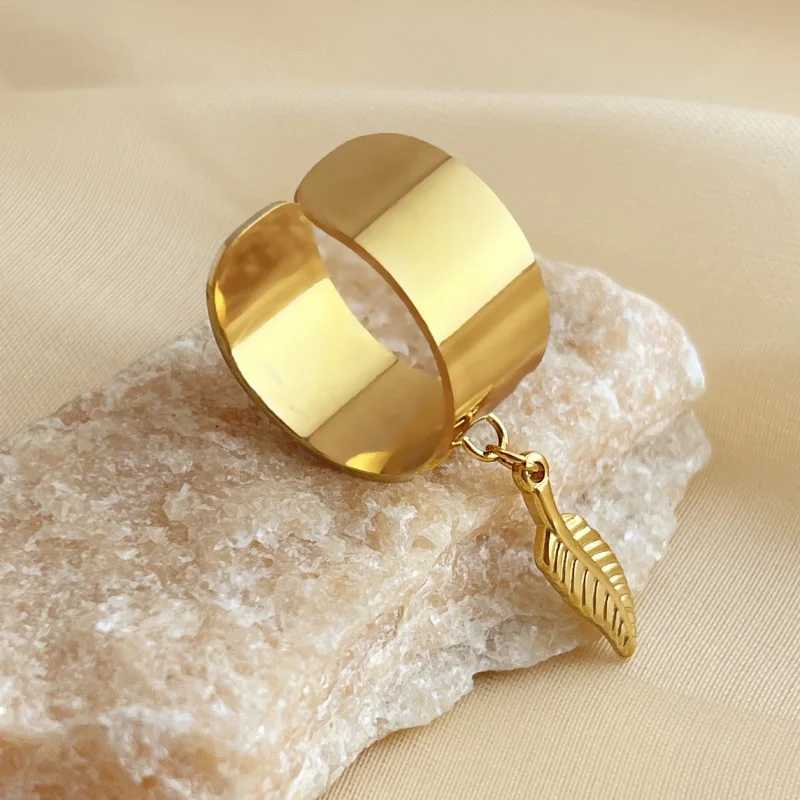 New punk gold stainless steel geometric ring womens unisex feather starfish cross pendant wide ring party jewelry W250111