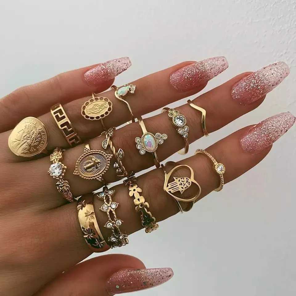 15 piece retro ring set suitable for womens fashionable cross flower palm pattern crystal geometric ring fashionable finger jewelry gift W250111