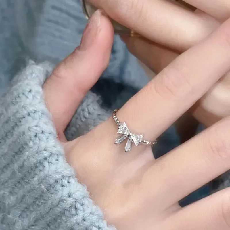 New Exquisite Zircon Bow Open Adjustable Ring For Women Fashionable Personalized Daily Accory Party Jewelry Birtay GiftsXJ250110