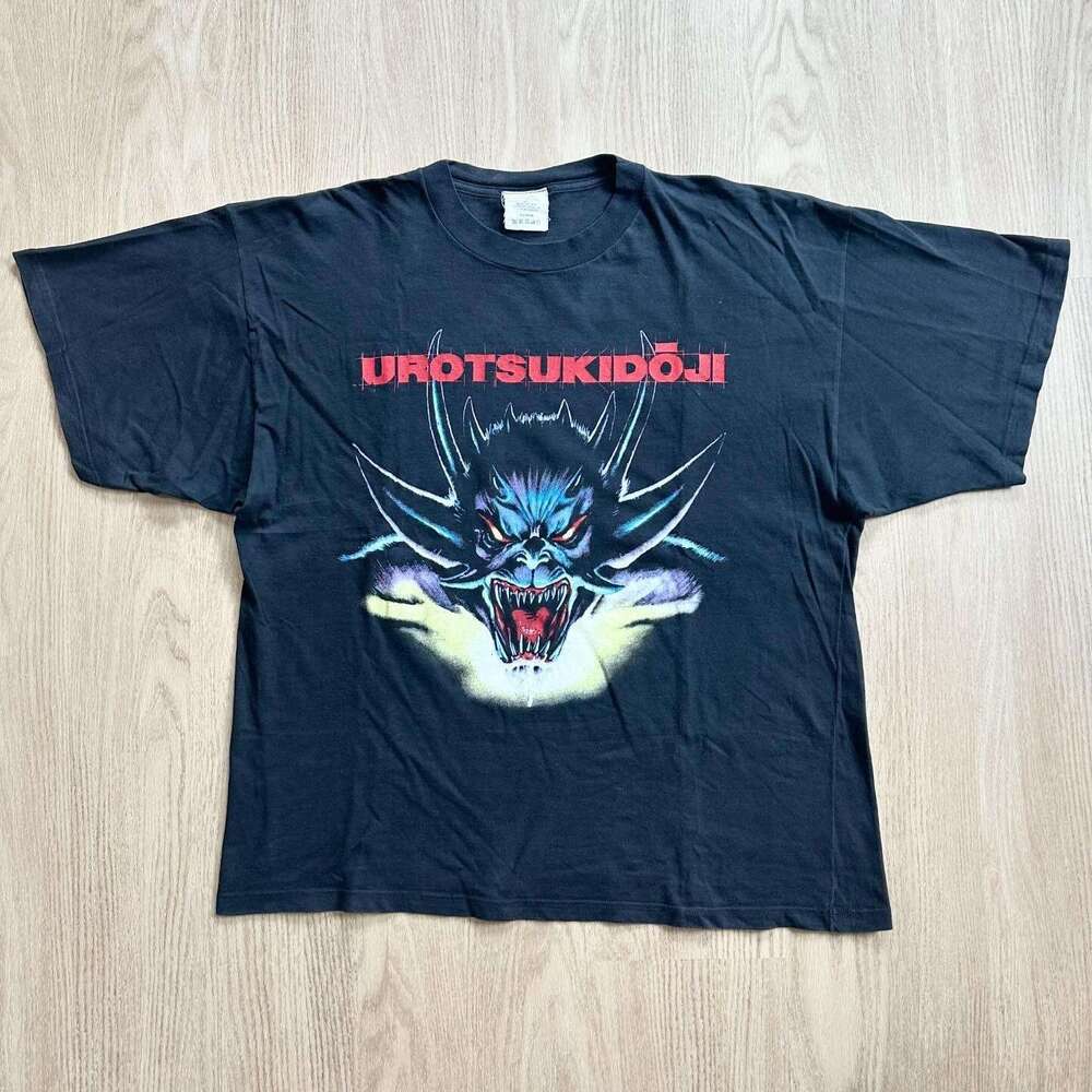 Summer new loose and versatile UROTSUKIDOJI printed short college student unique half sleeved top T-shirt