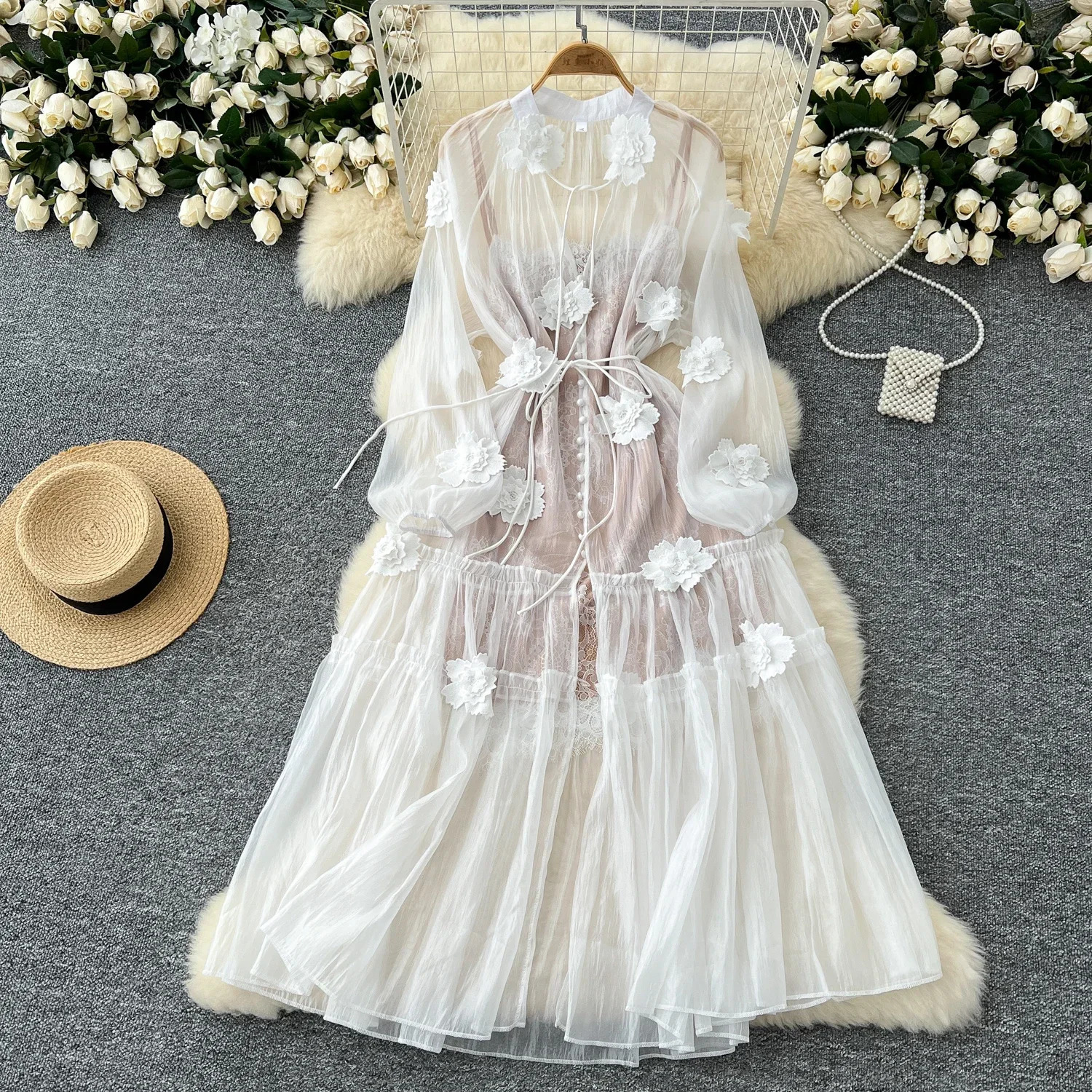 Fashionable womens two-piece retro 3D floral single chest mesh dress for vacation and high street shoulder strap dress 250110