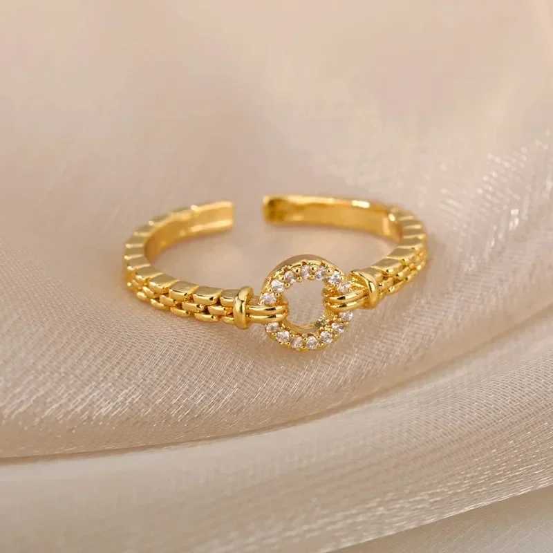 Classic Twist Chain Open Rings for Women Zircon Stainl Steel Geometric Twist Wrped Couple Ring Wedding Aesthetic JewelryXJ250110
