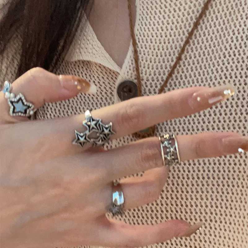 2024 Gothic Unisex Star Ring Set Punk Grunge Cross Star Woman Man Jewelry Hip Hop Party Street Ring Accories New GiftXJ250110