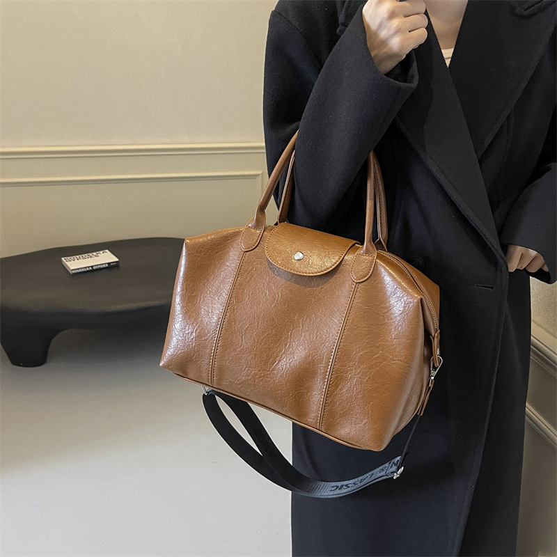 2025 Designer shipping 3 2025 free designer Shoulder Bags for women Handbag Rivet Plain Artwork casual fashionable tote black