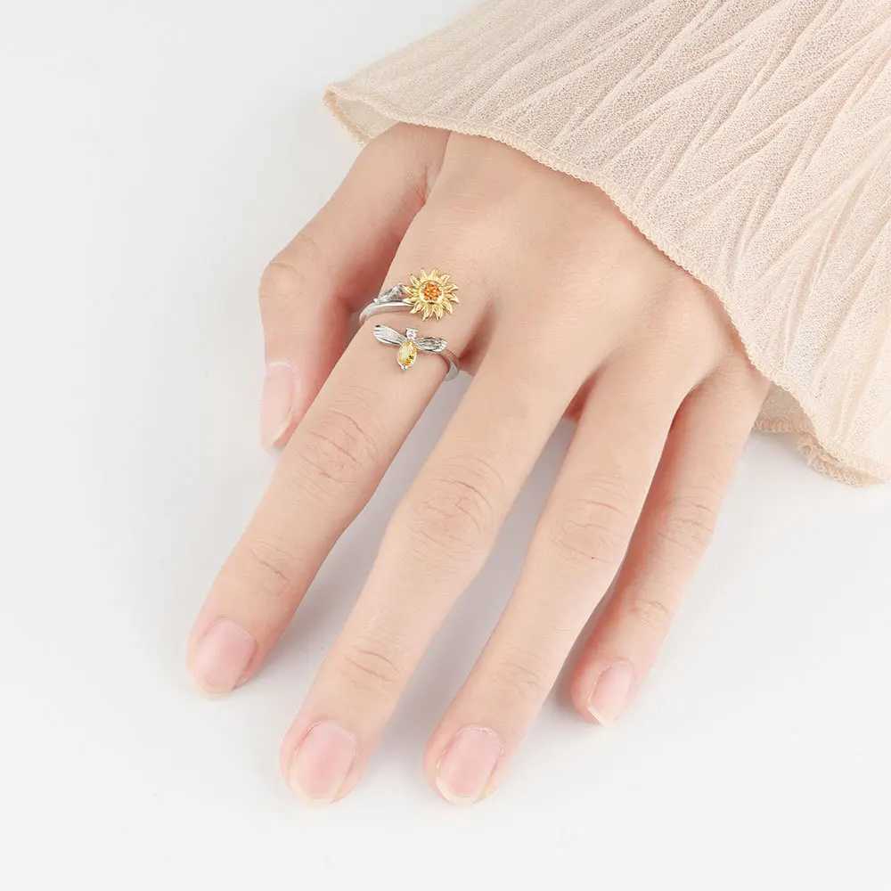 Sam Panda 925 sterling silver sunflower diamond zircon rotating ring womens gift relief Str ring jewelry wholesaleXJ250412