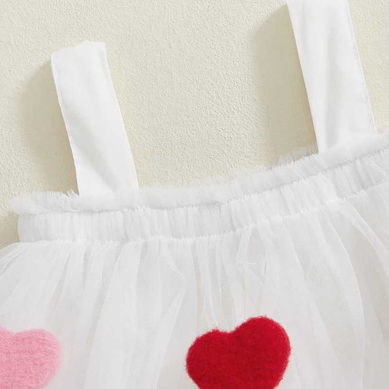 Preschool girl Valentines Day set 3D plush heart-shaped sleeveless tulle Tutu dress pendant summer clothing W250326