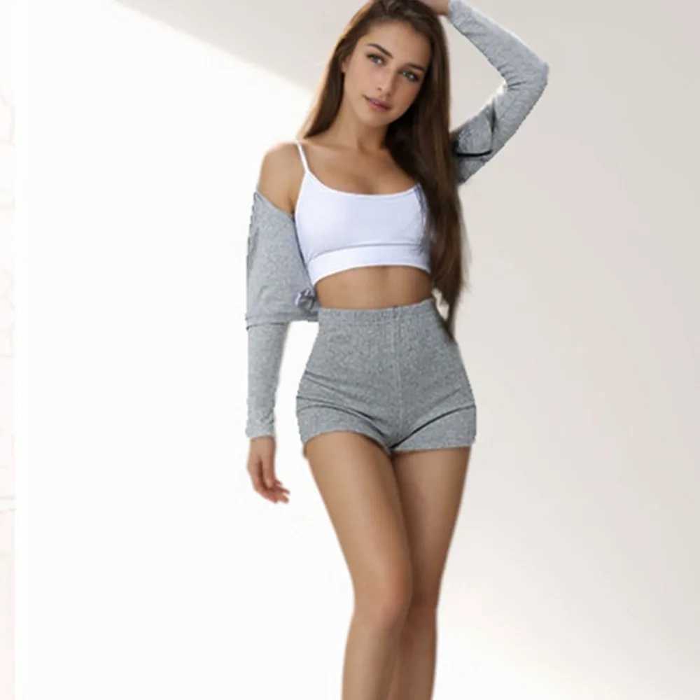 Sexy High Waist Hip Lift Sports Shorts Yoga Pants Fashion Solid Color Yoga Shorts Breathable Fitness Pants for GymXJ250111