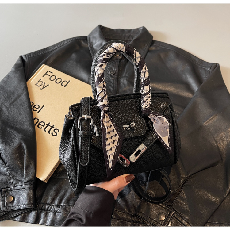 2025 Designer Women's shoulder 3 crossbody New fashion multi-functional large capacity leisure simple everything exquisite commuter bag free ship