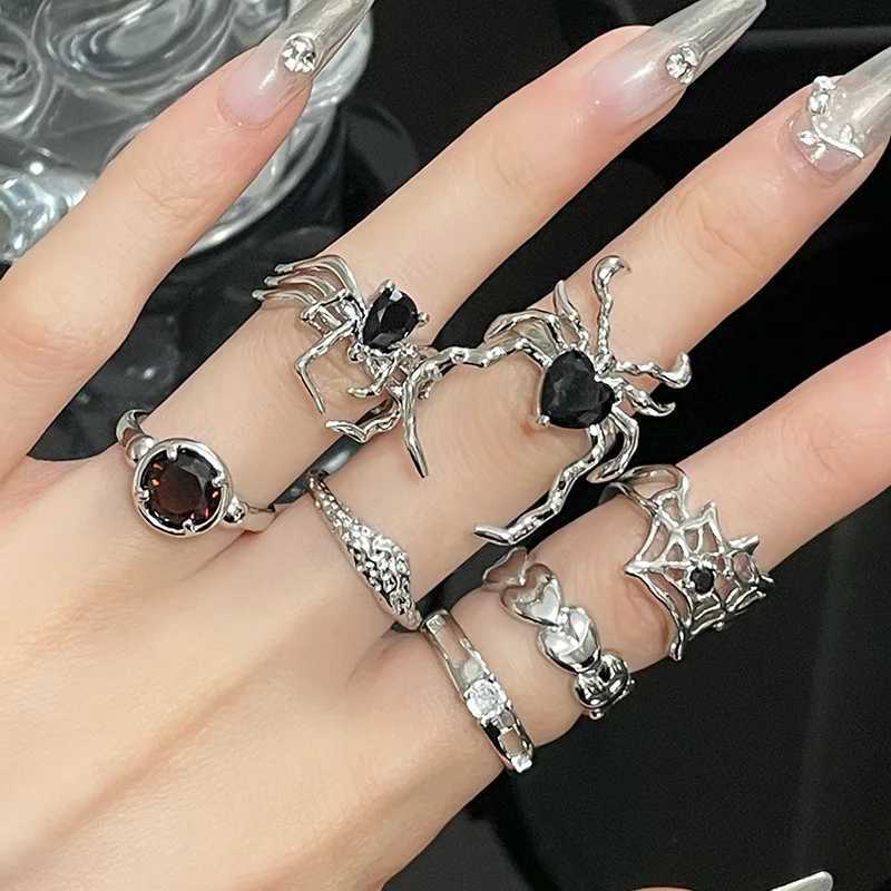 Gothic Irregular Spider Web Zircon Ring Punk Black Crystal Grenge Ring Dark Spider Animal Gothic Womens Jewelry Open Ring W250111
