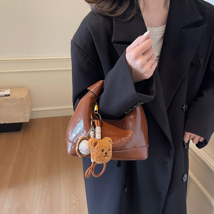 2025 Designer Brown 3 Premium women's Bag 2025 new autumn and winter shoulder with retro portable dumpg bag free shipping