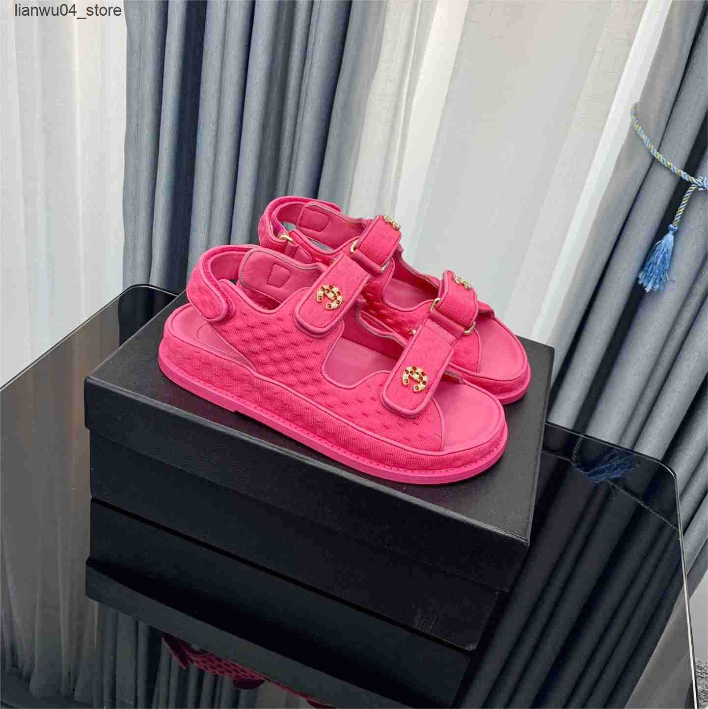 Slippers Womens Crystal Embellished Calf Leather Quilted Slides Premium Summer Platform Slippers with Box and Shopping Bag R250411