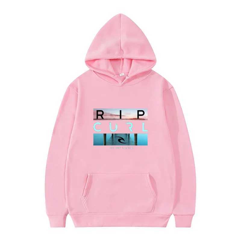 High quality comfortable and warm top for autumn and winter hot selling mens hoodies mens casual and fashionable sweaters W250110