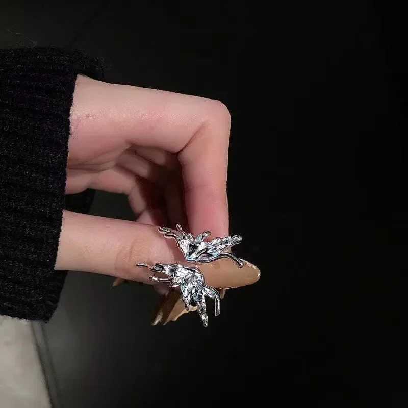 Y2k Irregular Open Ring Crystal Heart Bow Snake Finger Ring Female Kpop Sweet Tren Aesthetic Jewelry Gift WholesaleXJ250412