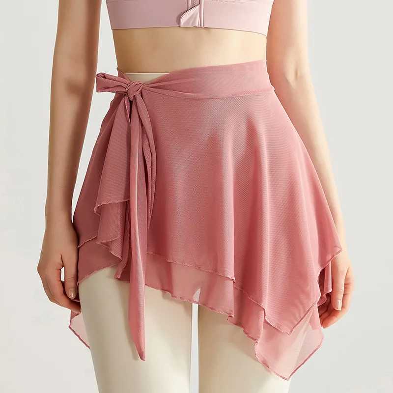 Mesh Yoga Piece Skirt Anti-slip Women Gym Yoga Fitness Extended Lace-up Design Outdoor Training Mesh Skirt Cover ButtockXJ250111