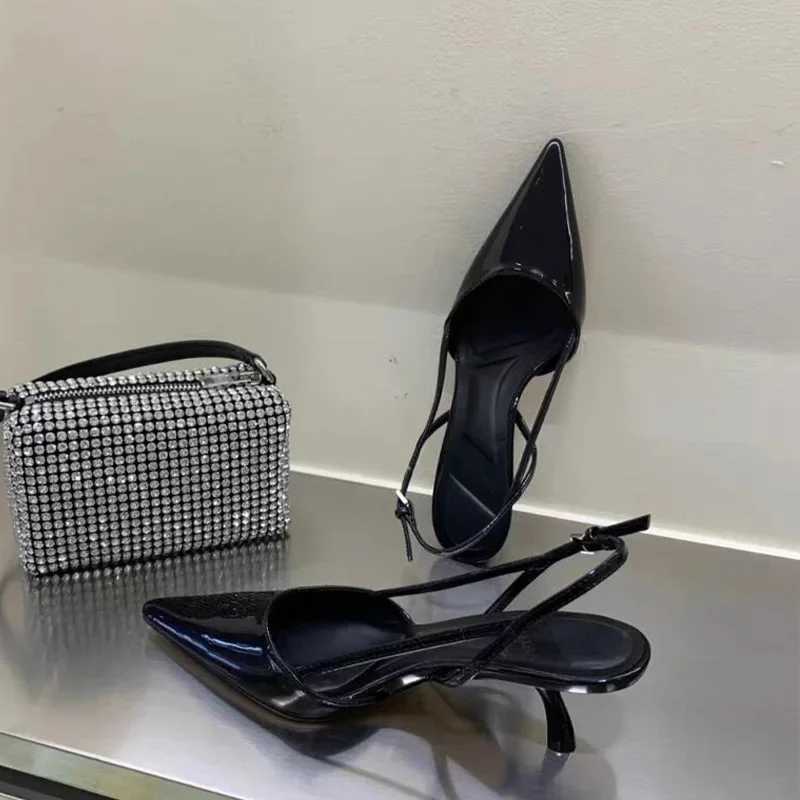 New Arrival Womens Pointed Heel Sandals Dress Party Fashion Summer Slide New Walk Flip Pump Slide T250409
