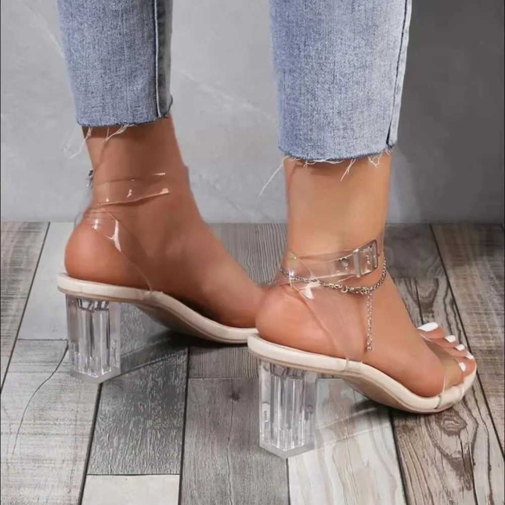 New Arrival Womens PVC Jelly Crystal Thick High Heel Transparent Sandals Fashionable and Sexy Summer High Heel Sandals Womens Pump Zapatillas Mujer T2
