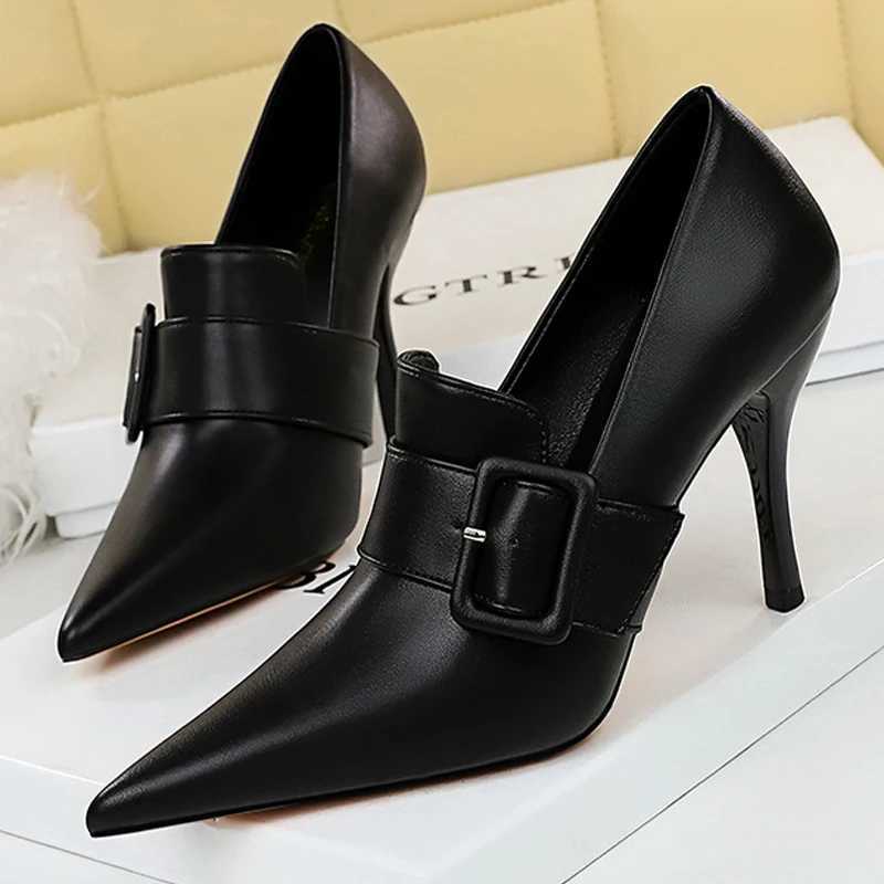 New Arrival 2025 New Pointed Shoes Womens Pump Belt Buckle Decorative High Heels Pu Leather Shoes Womens Stiletto Shoes Office Professional Pump T2501